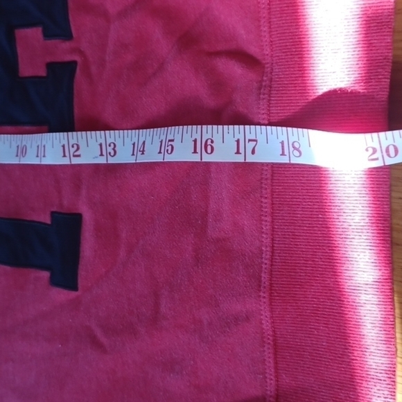Tommy Hilfiger Size large sweatshirt.Red/black. Great used condition , no flaws. - Picture 12 of 12